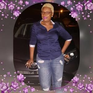 Meet your Posher, Bebe